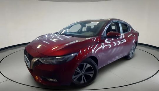 Nissan • Sentra