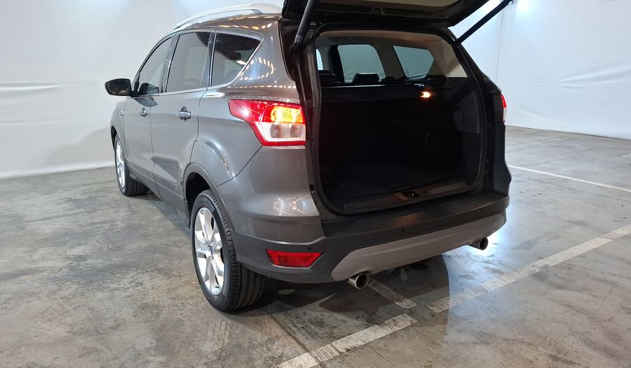 Ford Escape 2.5 TITANIUM AT Suv 2016