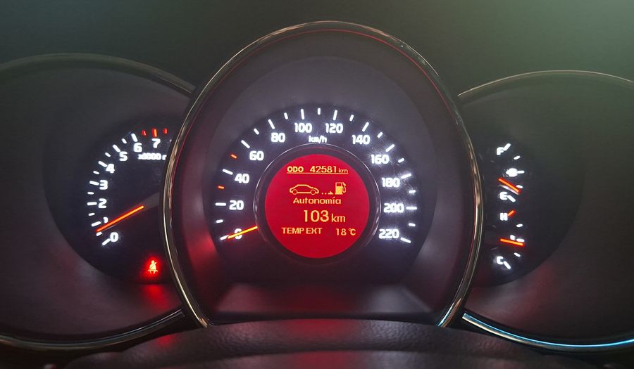 Kia Rio 5 1.4 EX EURO COPA 5HB Hatchback 2016