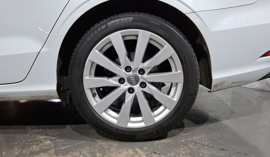 Audi A3 1.4 TFSI SELECT Sedan 2017