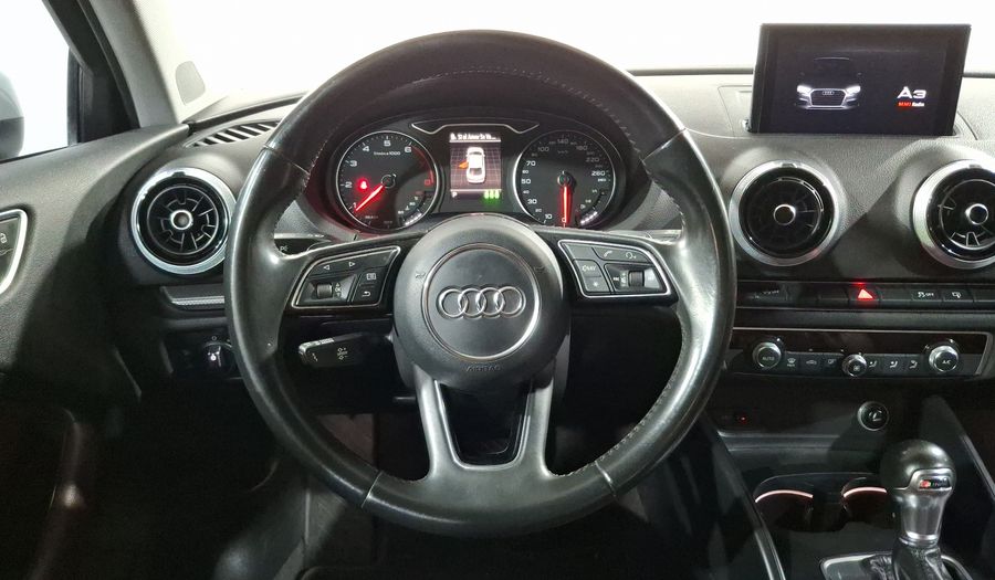 Audi A3 1.4 TFSI SELECT Sedan 2017