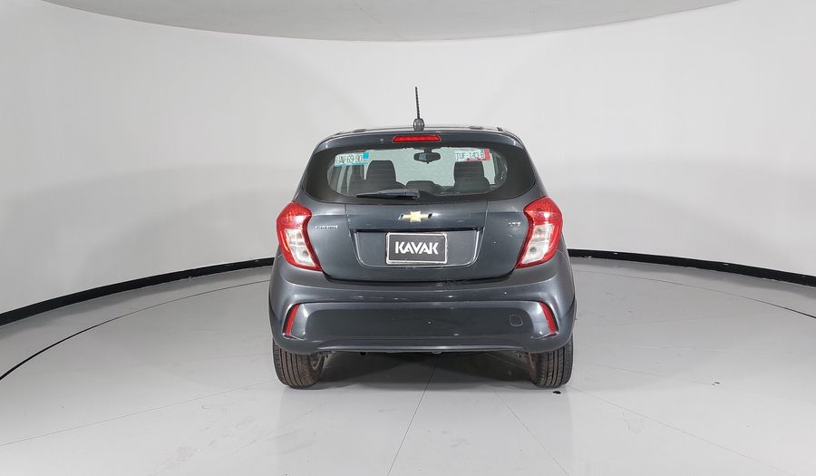 Chevrolet Spark 1.4 LTZ C MT Hatchback 2017