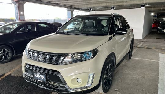 Suzuki • Vitara