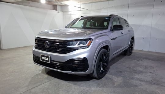 Volkswagen • Cross Sport