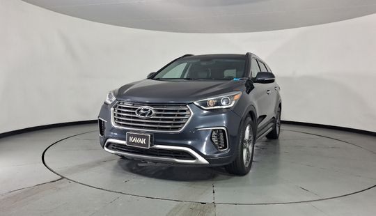 Hyundai • Santa Fe