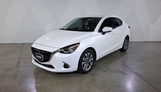 Mazda • Mazda 2