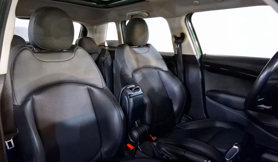 Mini Cooper 1.5 COOPER CHILI DCT Hatchback 2021