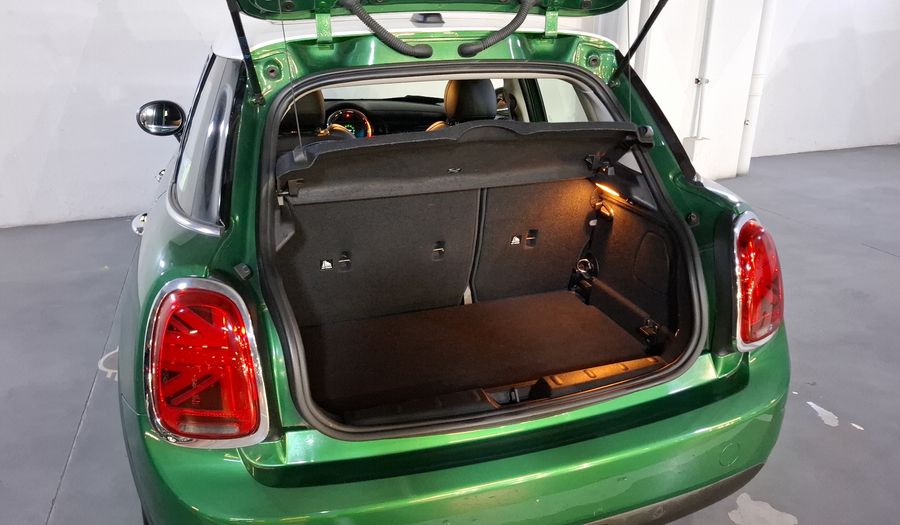 Mini Cooper 1.5 COOPER CHILI DCT Hatchback 2021