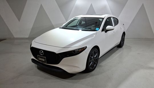 Mazda • Mazda 3