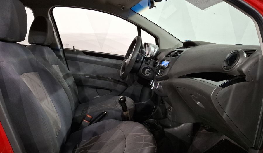 Chevrolet Spark 1.4 LT B MT Hatchback 2017