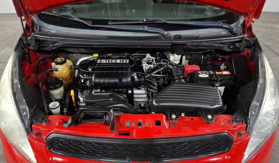 Chevrolet Spark 1.4 LT B MT Hatchback 2017