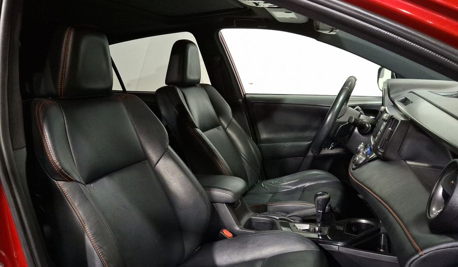 Toyota Rav4 2.5 L4 SE 4WD AT Suv 2016