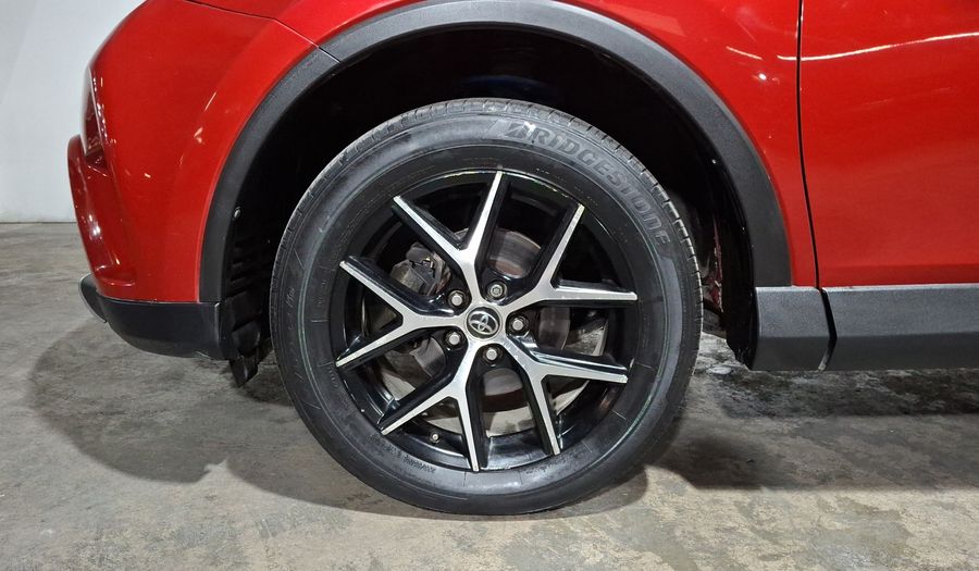 Toyota Rav4 2.5 L4 SE 4WD AT Suv 2016