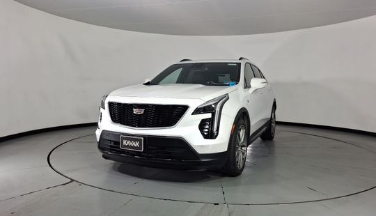 Cadillac • XT4