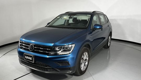 Volkswagen • Tiguan