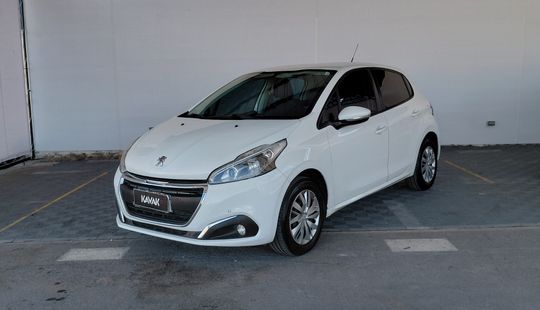 Peugeot • 208