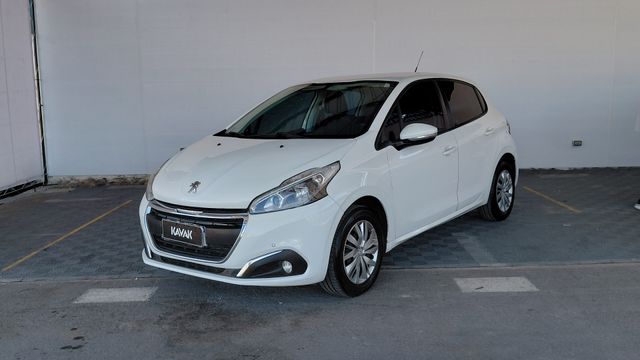 Peugeot • 208