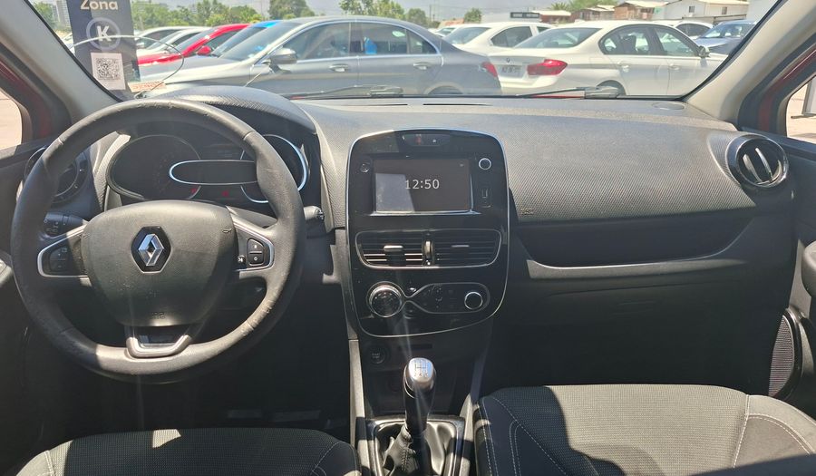 Renault Clio 1.2 EXPRESSION Hatchback 2017
