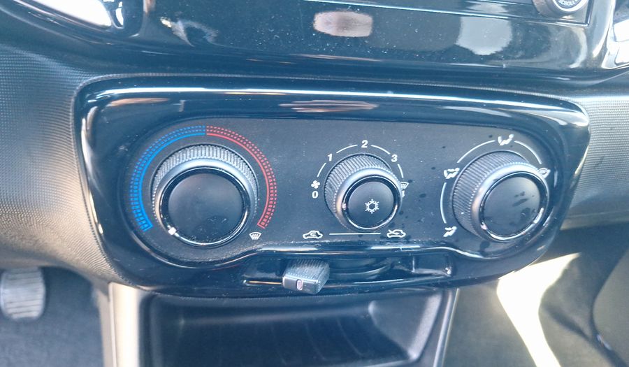 Ram 700 1.4 BIG HORN DC Pickup 2023