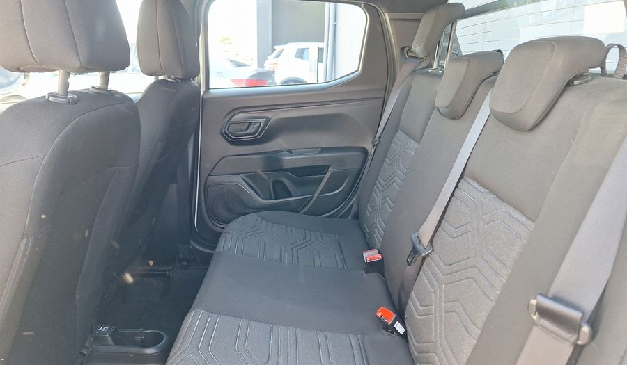 Ram 700 1.4 BIG HORN DC Pickup 2023