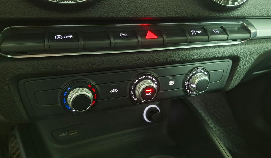 Audi A3 1.4 TFSI S TRONIC SPORT Sedan 2018