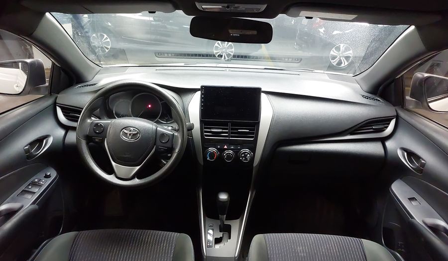 Toyota Yaris 1.3 XL LIVE CVT Hatchback 2020