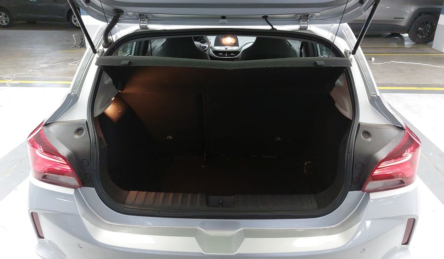 Chevrolet Onix 1.0 TURBO LTZ Hatchback 2020