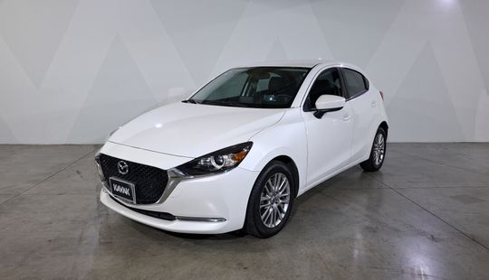 Mazda • Mazda 2