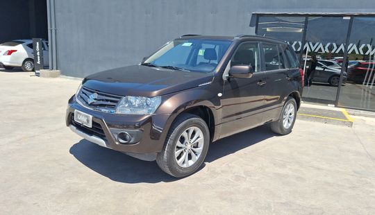 Suzuki • GrandNomade