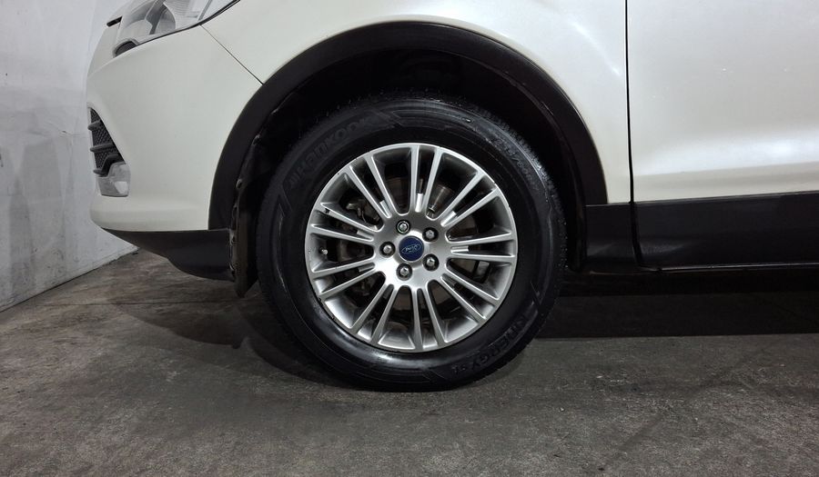 Ford Escape 2.0 TREND ADVANCE ECOBOOST I4 AT Suv 2015