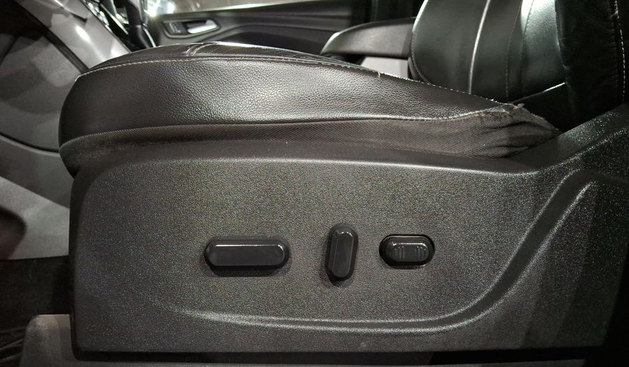 Ford Escape 2.0 TREND ADVANCE ECOBOOST I4 AT Suv 2015