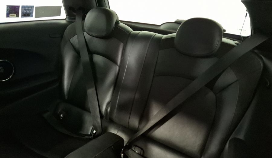 Mini John Cooper Works 2.0 JOHN COOPER WORKS HOT CHILI AT Hatchback 2016