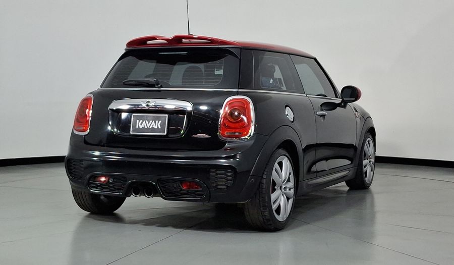 Mini John Cooper Works 2.0 JOHN COOPER WORKS HOT CHILI AT Hatchback 2016