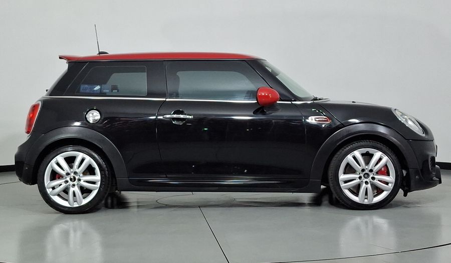 Mini John Cooper Works 2.0 JOHN COOPER WORKS HOT CHILI AT Hatchback 2016