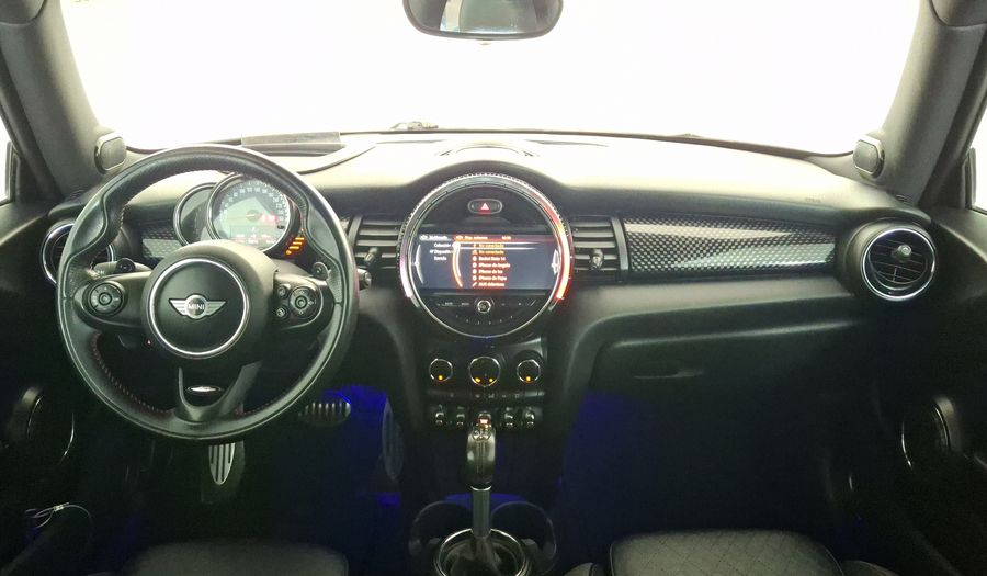 Mini John Cooper Works 2.0 JOHN COOPER WORKS HOT CHILI AT Hatchback 2016