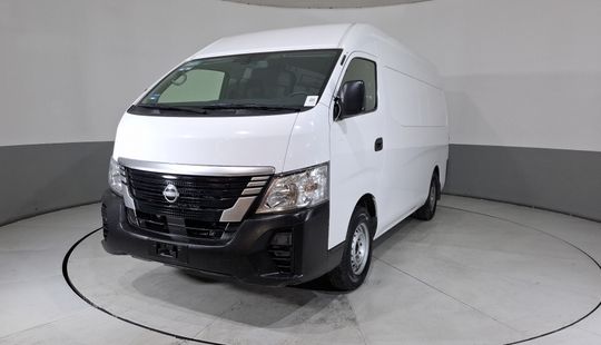Nissan • NV350 Urvan