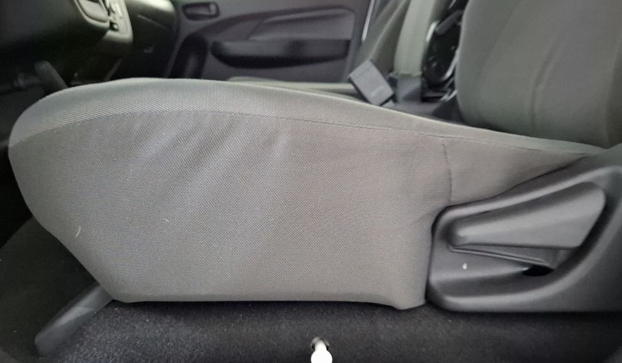 Nissan Nv350 Urvan 2.5 PANEL AMPLIA AA Van 2024