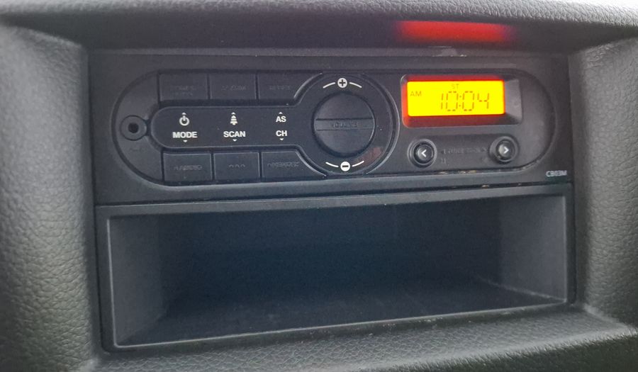 Nissan Nv350 Urvan 2.5 PANEL AMPLIA AA Van 2024