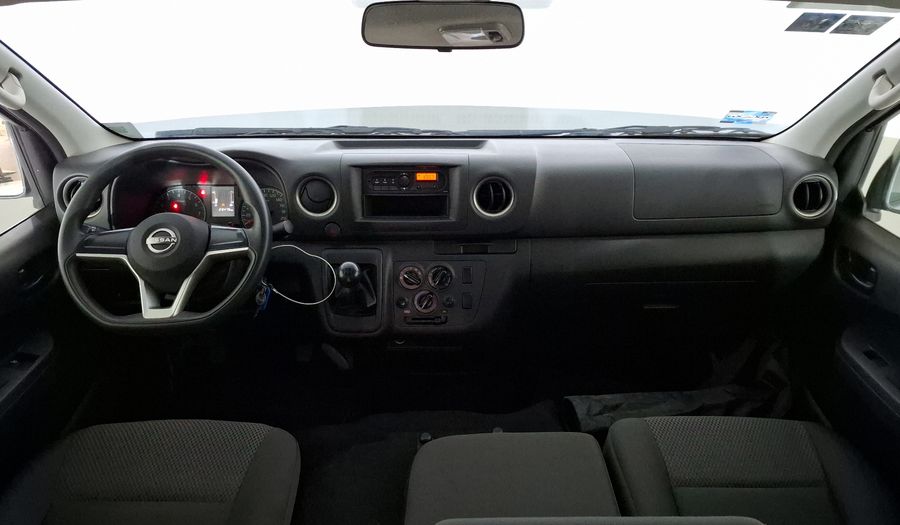 Nissan Nv350 Urvan 2.5 PANEL AMPLIA AA Van 2024