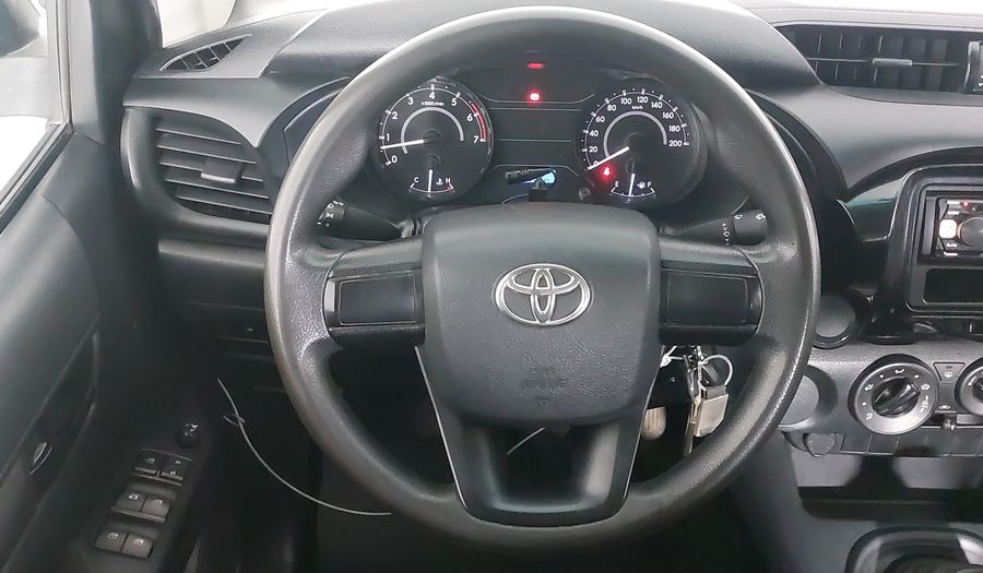 Toyota Hilux 2.7 DOBLE CABINA BASE (D-CAB BASE) Pickup 2017