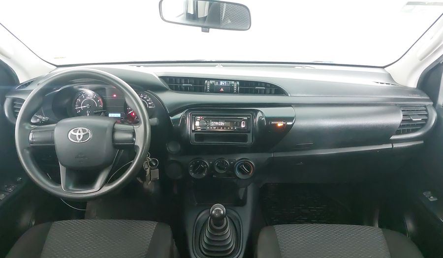 Toyota Hilux 2.7 DOBLE CABINA BASE (D-CAB BASE) Pickup 2017