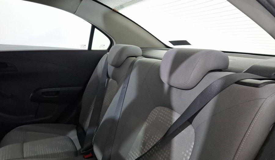 Chevrolet Sonic 1.6 MT A LS Sedan 2015