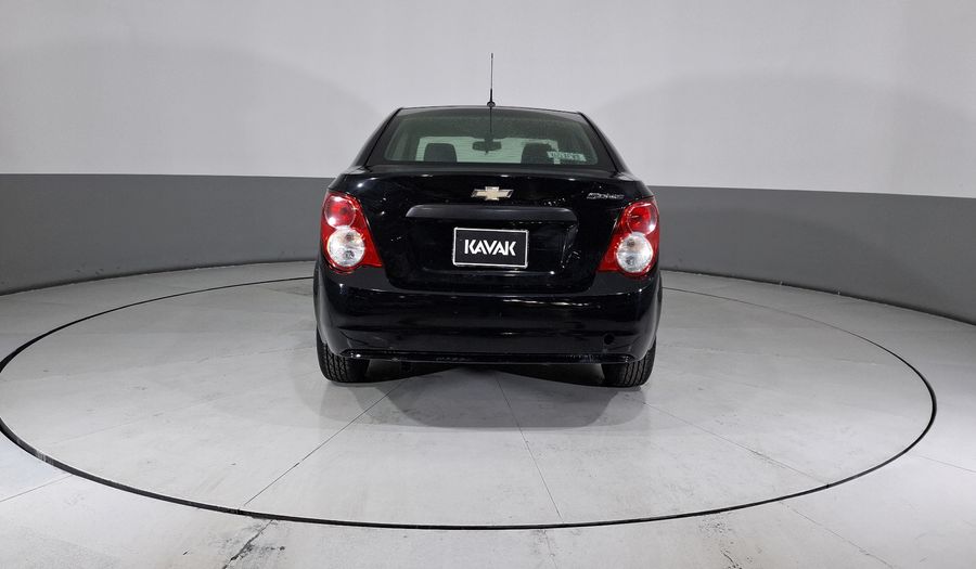 Chevrolet Sonic 1.6 MT A LS Sedan 2015