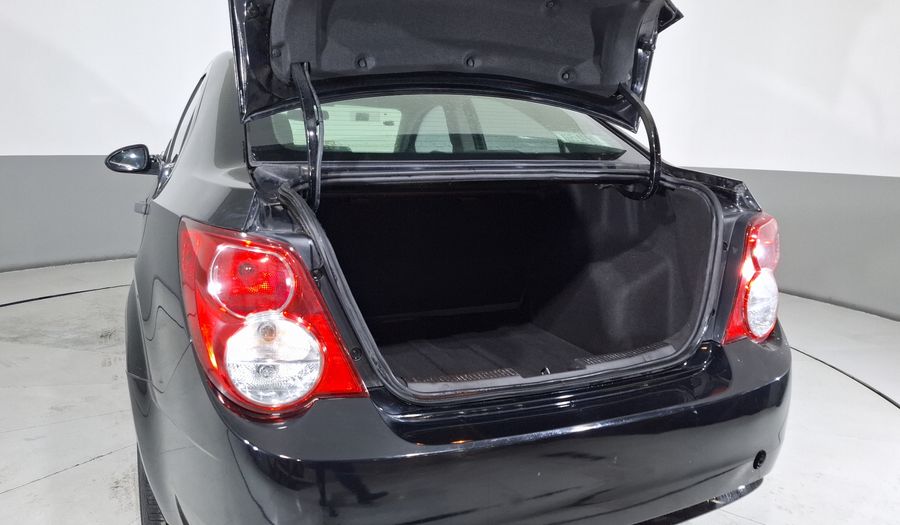 Chevrolet Sonic 1.6 MT A LS Sedan 2015