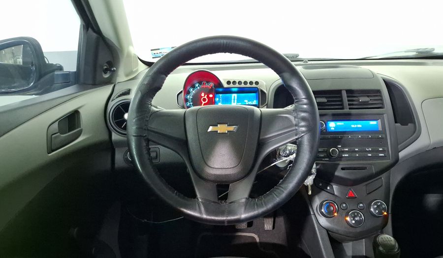 Chevrolet Sonic 1.6 MT A LS Sedan 2015