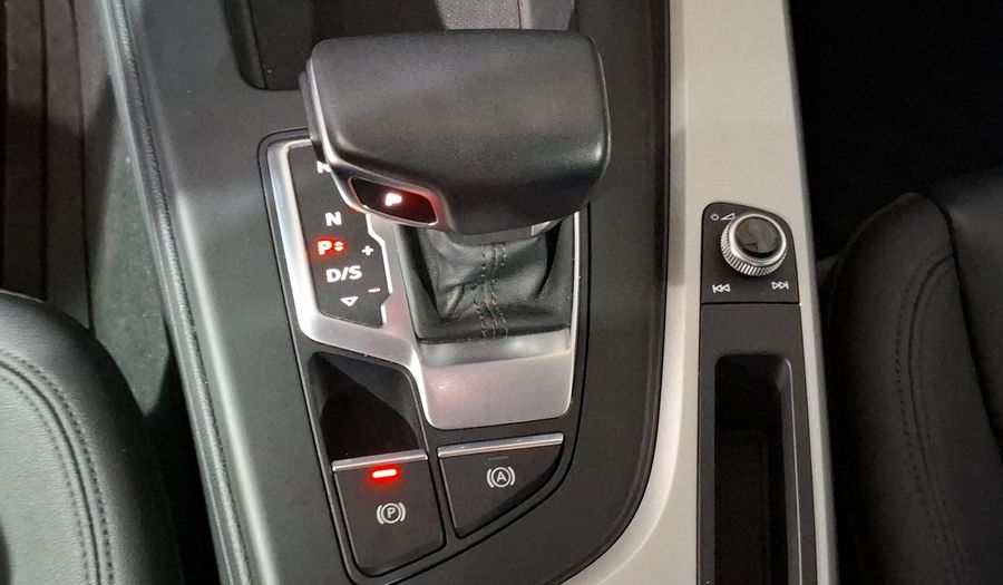 Audi A4 2.0 MHEV 40 TFSI DYNAMIC DCT Sedan 2022