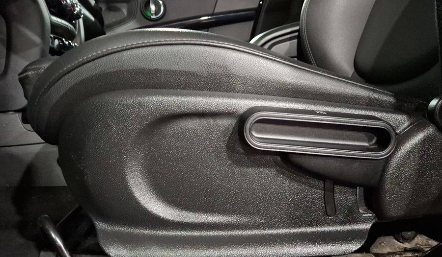 Mini Countryman 1.5 COOPER CHILI AUTO Hatchback 2021