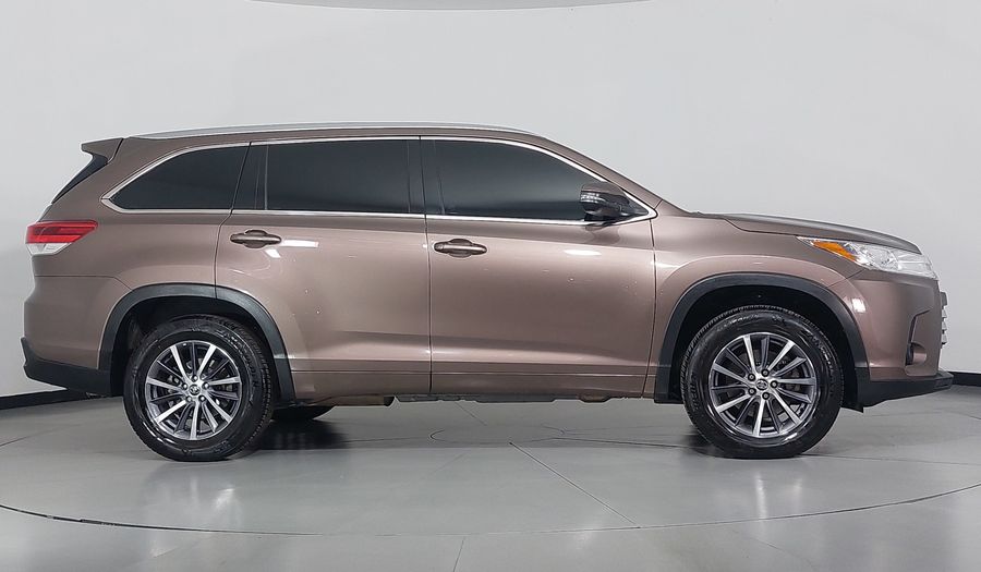 Toyota Highlander 3.5 XLE Suv 2017