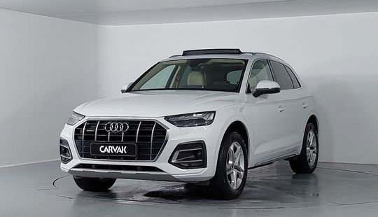 Audi • Q5