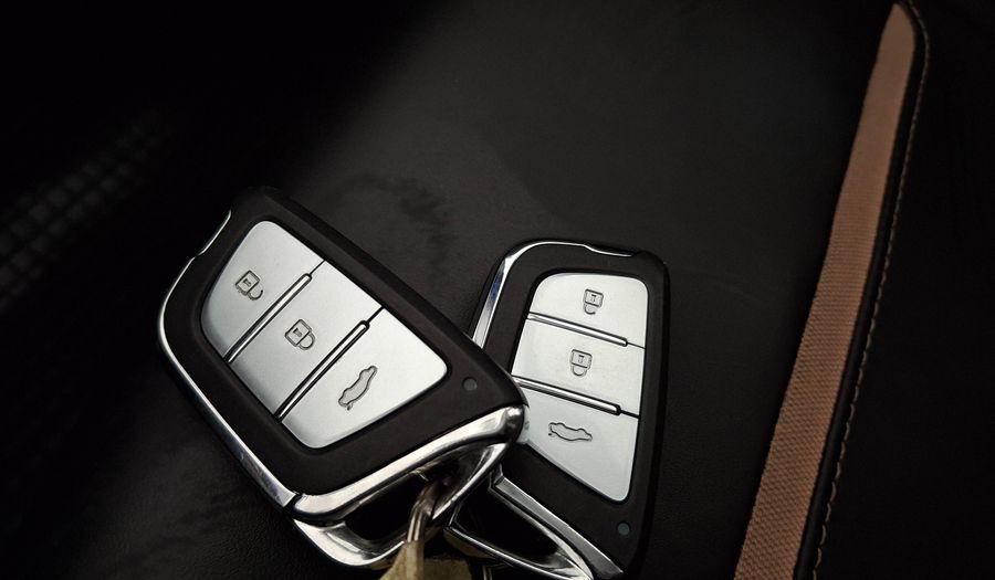 Jac E-js1 BEV 30KWH LUXURY AUTO Hatchback 2024